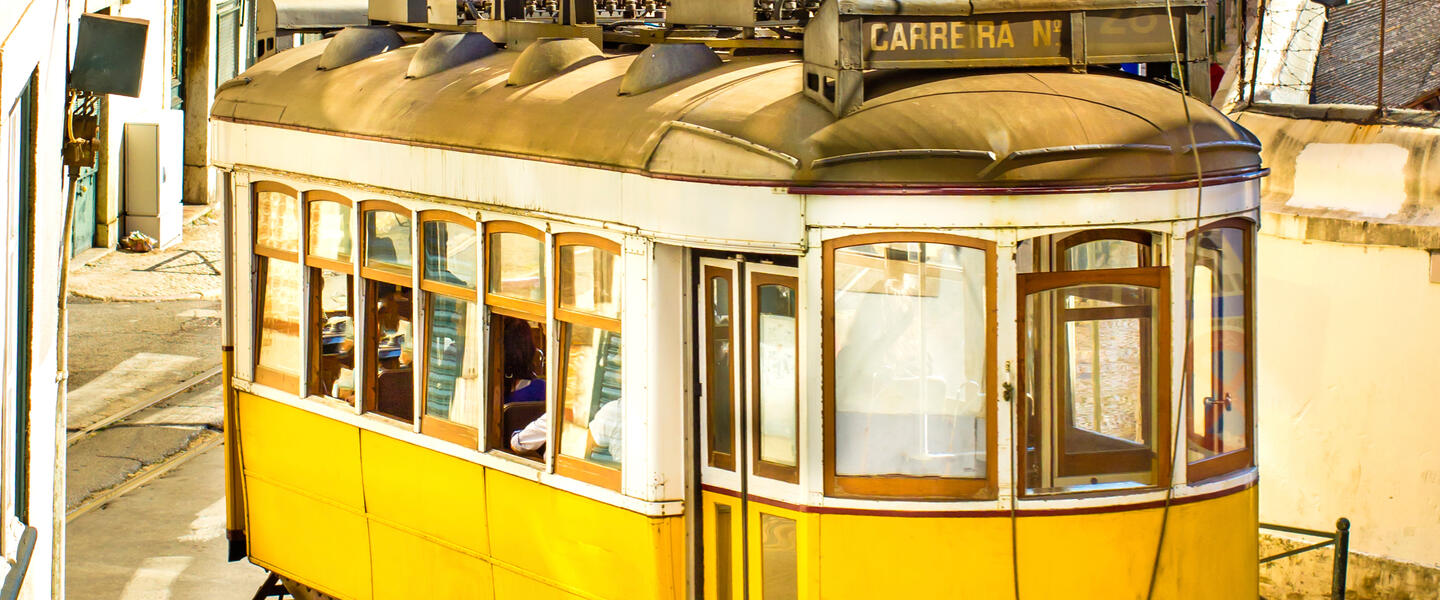 Lissabon ─ Weltstadt an der Tejo-Mündung Lissabon ─ Weltstadt an der Tejo-Mündung