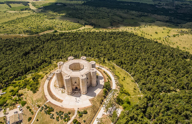 Apulien - Trulli, Staufer und mediterrane Auszeit