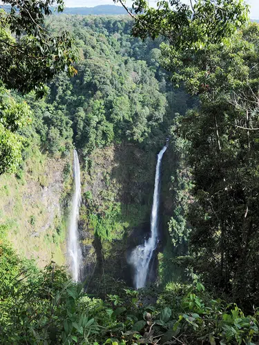 Laos - Tempel, Trekking, Traditionen